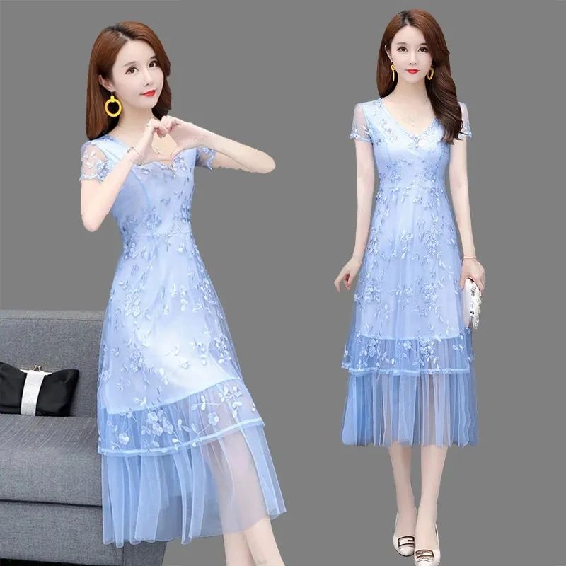 Dress Womens 2022 Summer New Elegant Fashion Slim Dresses Women Casual Large Size Temperament Mesh Floral Over Knee Long Skirt
Dress Womens 2022 Summer New Elegant Fashion Slim Dresses Women Casual Large Size Temperament Mesh Floral Over Knee Long Skirt