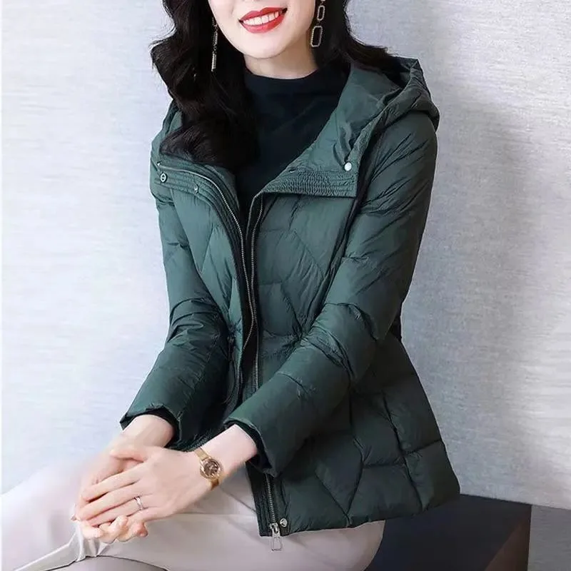 2023 New Women Winter Padded Female Plush Thicken Waist Parkas Loose Hooded Outwear Short-Length Lace Up Decoration Overcoat
2023 New Women Winter Padded Female Plush Thicken Waist Parkas Loose Hooded Outwear Short-Length Lace Up Decoration Overcoat