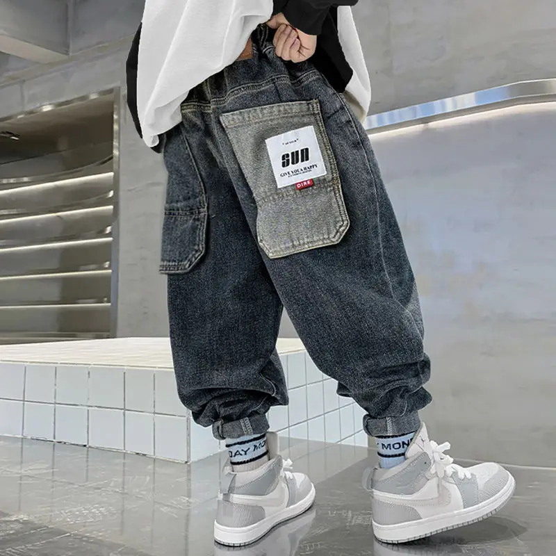 

Cool Boys' Cargo Pants Jeans Cuffed Elastic Waist Labelling Loose Pockets Causal Fashionable 2023 Spring Autumn 5-12 Years Old