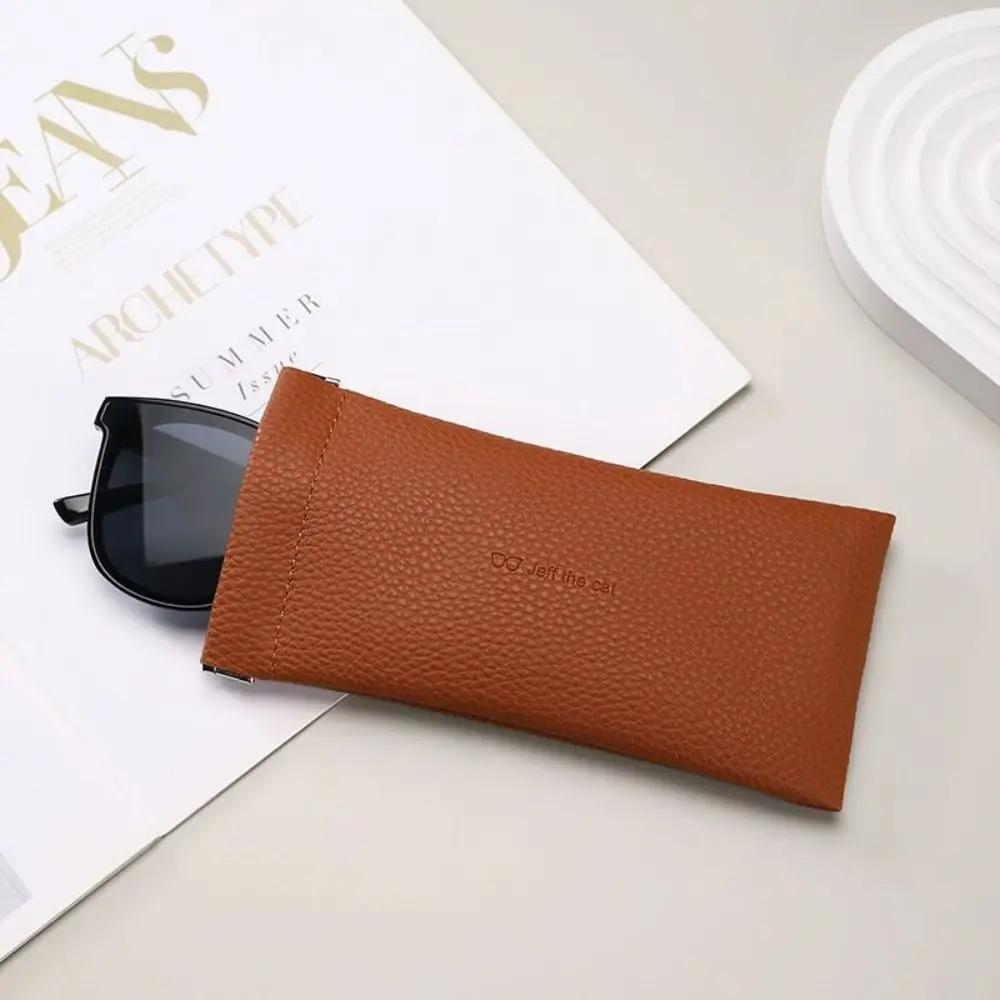 Lichee Pattern Self-closing Glasses Bag Leaf Spring Bag Solid Color Lipstick Storage Bag Sunglasses Bag PU Leather
Lichee Pattern Self-closing Glasses Bag Leaf Spring Bag Solid Color Lipstick Storage Bag Sunglasses Bag PU Leather