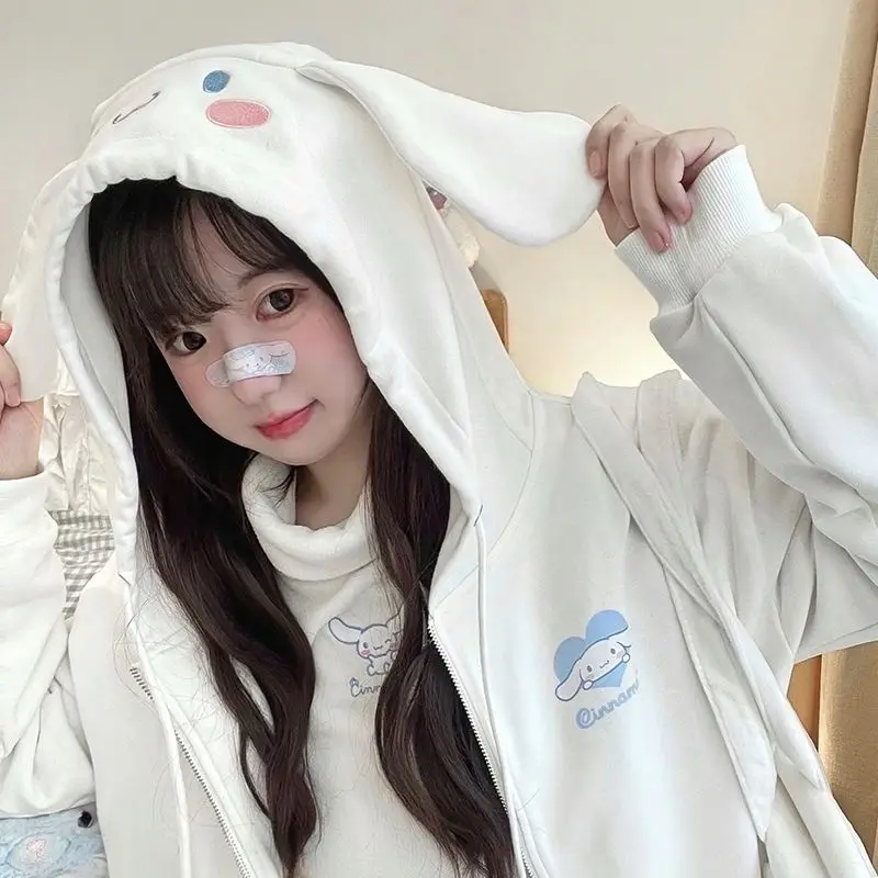 Sanrio кавайное осенне-зимнее милое пальто My Melody Kuromi Cinnamoroll для девочек хлопковый кардиган с капюшоном Свитшот плюшевый подарок на день рождения
Sanrio кавайное осенне-зимнее милое пальто My Melody Kuromi Cinnamoroll для девочек хлопковый кардиган с капюшоном Свитшот плюшевый подарок на день рождения