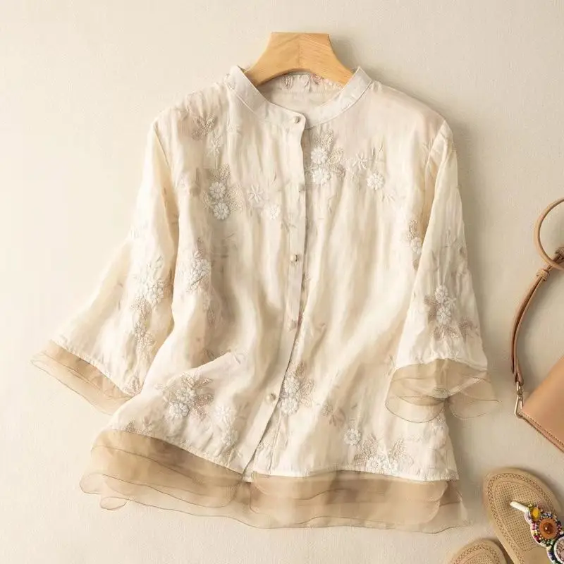 

Women's Spring and Summer Art Retro Spliced three quarter Gauze Stand Neck Single-breasted Breasted Folk Embroided Cardigan Tops