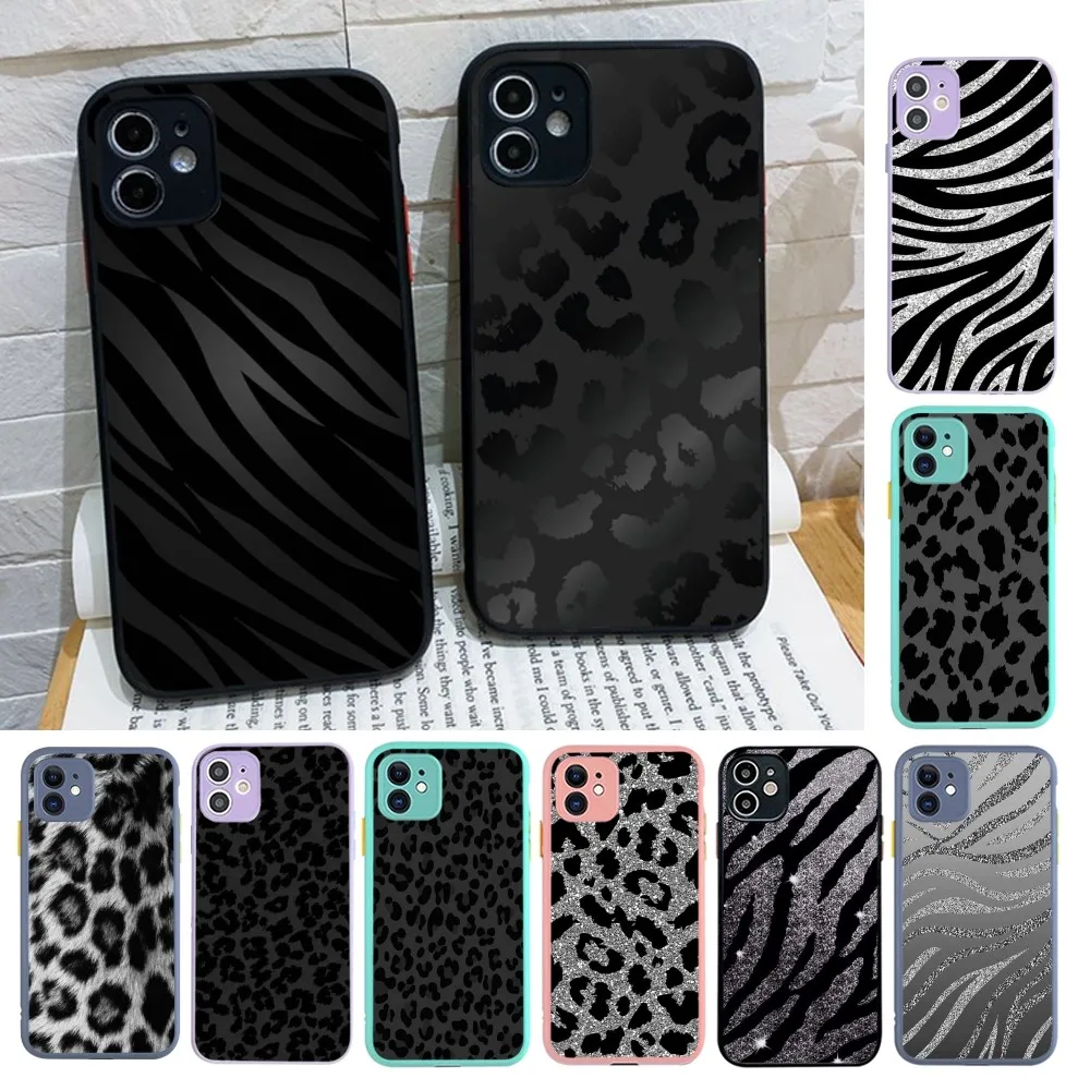Leopard Print Phone Case For iPhone 14 X XR XS 7 8 Plus 11 12 13 pro MAX 13mini Matte Shockproof Case
Leopard Print Phone Case For iPhone 14 X XR XS 7 8 Plus 11 12 13 pro MAX 13mini Matte Shockproof Case