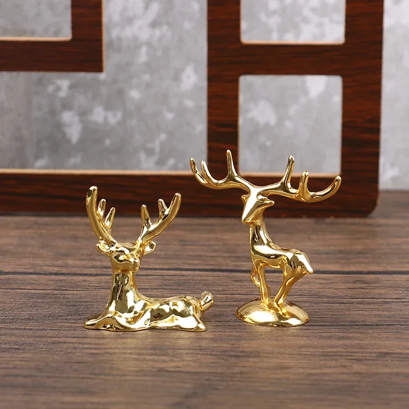 Elk Deer Statue Nordic Christmas Reindeer Art Figurine Vintage Golden Iron Handicraft Home Ornament Table Decoration Gift
Elk Deer Statue Nordic Christmas Reindeer Art Figurine Vintage Golden Iron Handicraft Home Ornament Table Decoration Gift