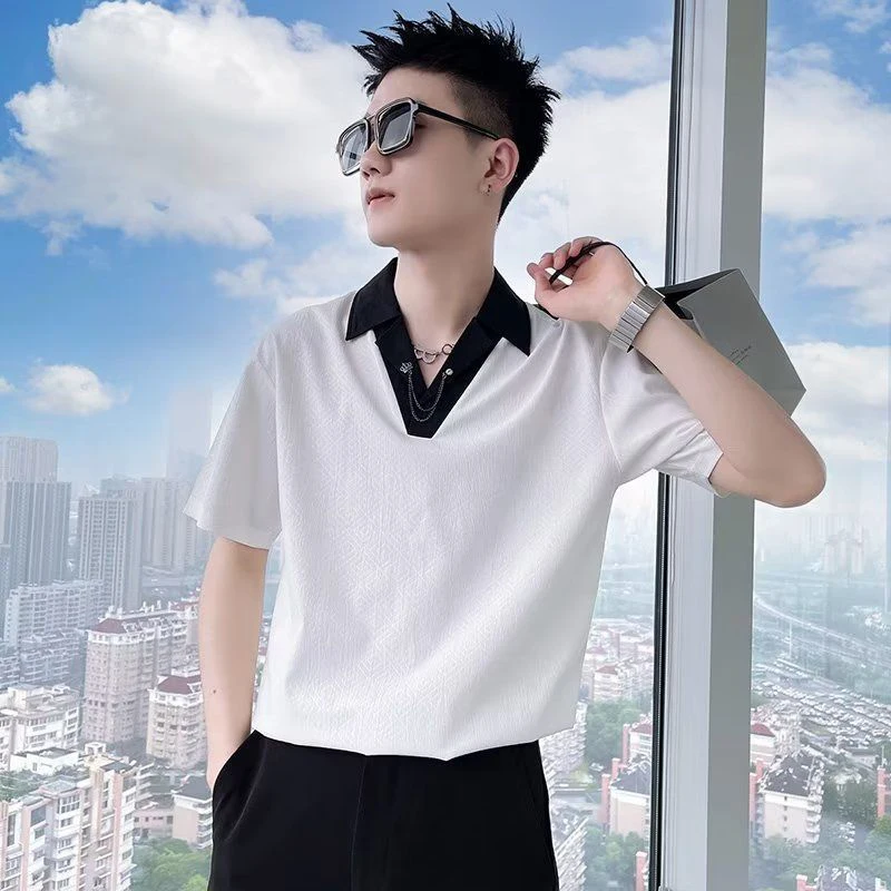 Hit Color Polo Men Short Sleeve T Shirt With Chain Summer Fashion All-match Hip Hop Punk Oversized Clothes Black White Interview
Hit Color Polo Men Short Sleeve T Shirt With Chain Summer Fashion All-match Hip Hop Punk Oversized Clothes Black White Interview