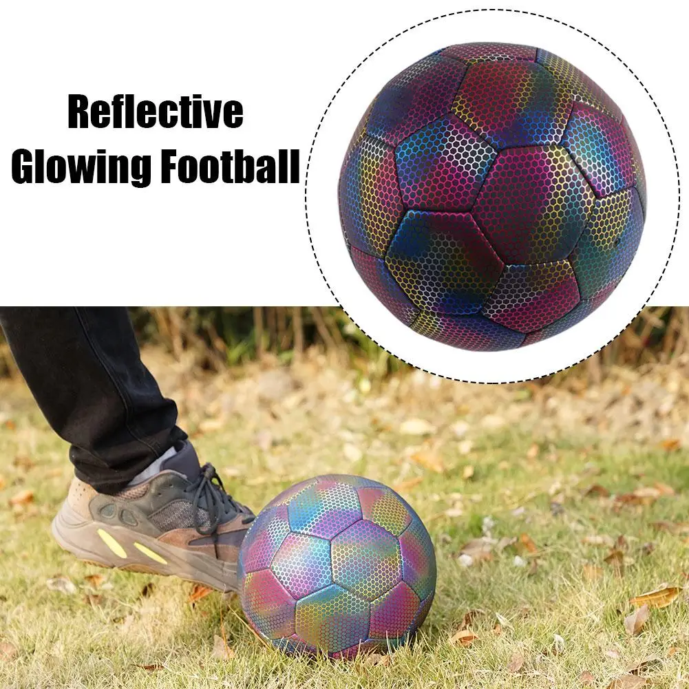 

Holographic Luminous Soccer Ball Footballs Holographics Flash Soccer Glowing Camera Toys Ball Ball Outdoor Croma Reflective G4p2