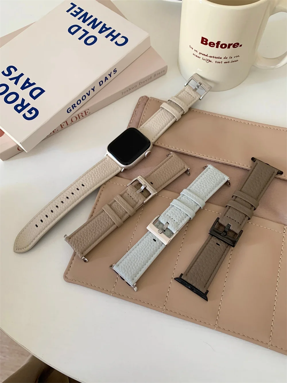 Calfskin Genuine Leather Watchband 41mm 38mm 40mm for iwatch 8 pro 3 4 5 6 SE Replace Wrist Strap 42mm 44mm 45mm for Apple Watch
Calfskin Genuine Leather Watchband 41mm 38mm 40mm for iwatch 8 pro 3 4 5 6 SE Replace Wrist Strap 42mm 44mm 45mm for Apple Watch