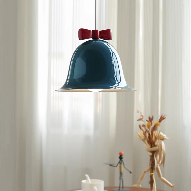 Butter wind quiet wind dining room lamp children's room Bauhaus bar lights bedroom bedside lamp bell small chandelier
Butter wind quiet wind dining room lamp children's room Bauhaus bar lights bedroom bedside lamp bell small chandelier