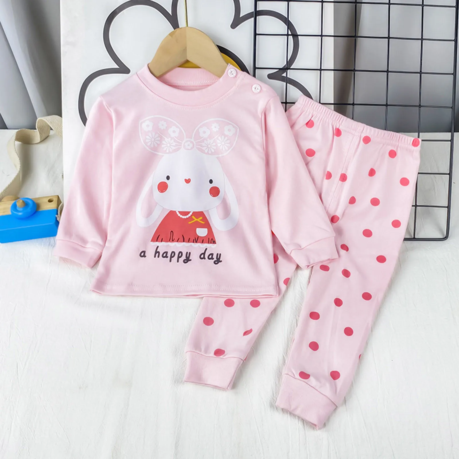 Kids Pajamas Suits Long Sleeve Baby Girls Clothing Set Winter Autumn Tops + Pants 2PCS Tracksuit Comfortable Children Outfits
Kids Pajamas Suits Long Sleeve Baby Girls Clothing Set Winter Autumn Tops + Pants 2PCS Tracksuit Comfortable Children Outfits