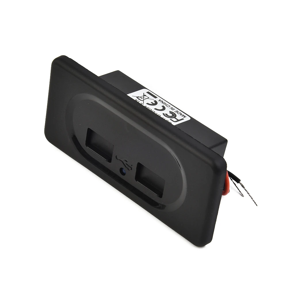 1pc Car Charger Dual USB Port Charge Socket Fits RV Motorhome Camping Caravan Bus Marine DC5V 3.1A 12V Charger Modification Part
1pc Car Charger Dual USB Port Charge Socket Fits RV Motorhome Camping Caravan Bus Marine DC5V 3.1A 12V Charger Modification Part