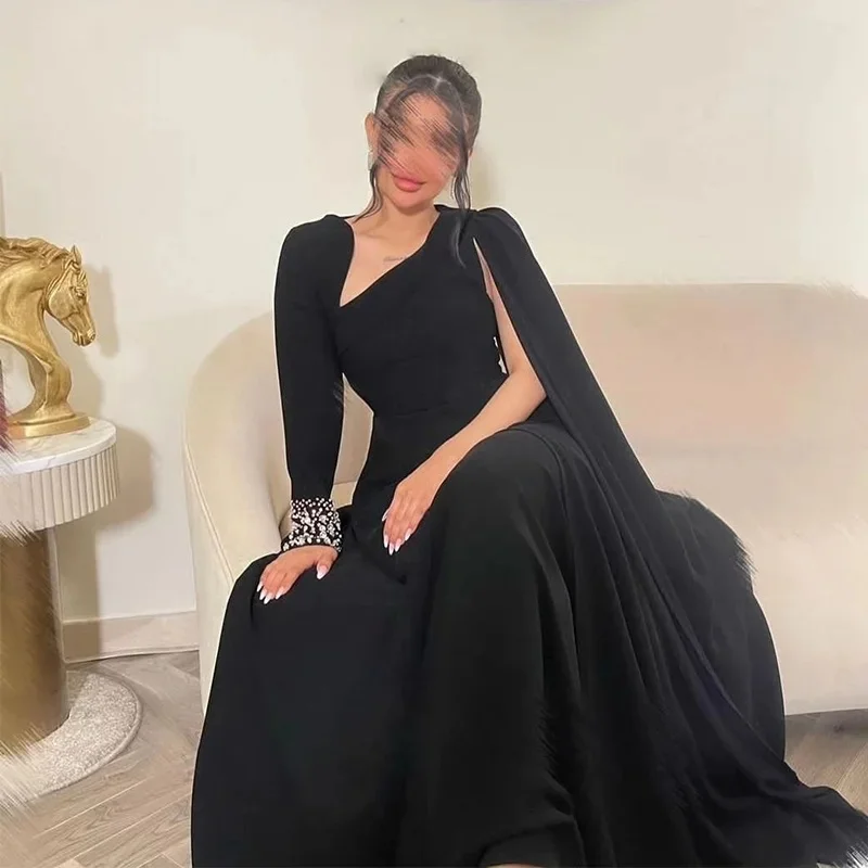 

Black Beaded Prom Dresses A-Line Long Cape Sleeves Party Evening Gown Saudi Arabia 2024 Formal Occasion Dress