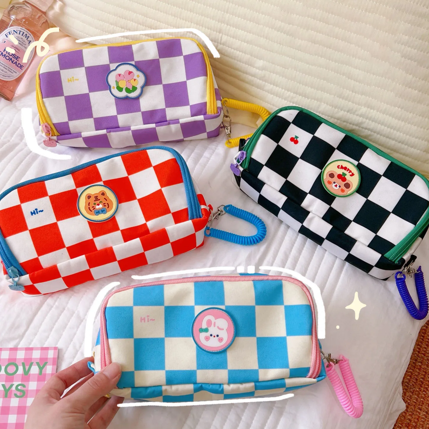 Creative Checkerboard Pencil Cases For Girls Kawaii Canvas Pen Bag Storage Pouch Stationery Organizer Kids Gift School Box
Creative Checkerboard Pencil Cases For Girls Kawaii Canvas Pen Bag Storage Pouch Stationery Organizer Kids Gift School Box