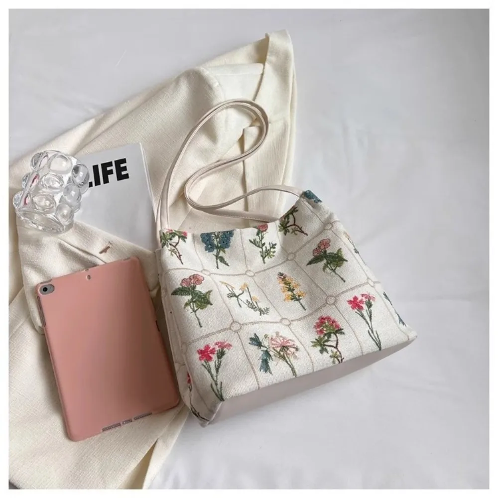 New Large Capacity Embroidered Tote Bag Embroidered Print Soft Polyester Lining Shoulder Bag Versatile Bucket Bag Daily Use New Large Capacity Embroidered Tote Bag Embroidered Print Soft Polyester Lining Shoulder Bag Versatile Bucket Bag Daily Use