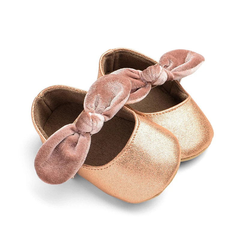 Baby Girl PU Leather Shoes Newborn Baby Moccasins Bow Shoes Infant Soft Soled Non-slip Footwear Crib Shoes
Baby Girl PU Leather Shoes Newborn Baby Moccasins Bow Shoes Infant Soft Soled Non-slip Footwear Crib Shoes