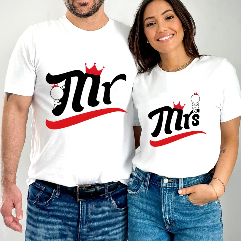 Couple Mr Mrs Letter Print T Shirt Summer Funny Crown Tshirt Short Sleeve Women Men Matching Set Fashion Trend Lovers T-shirts
Couple Mr Mrs Letter Print T Shirt Summer Funny Crown Tshirt Short Sleeve Women Men Matching Set Fashion Trend Lovers T-shirts