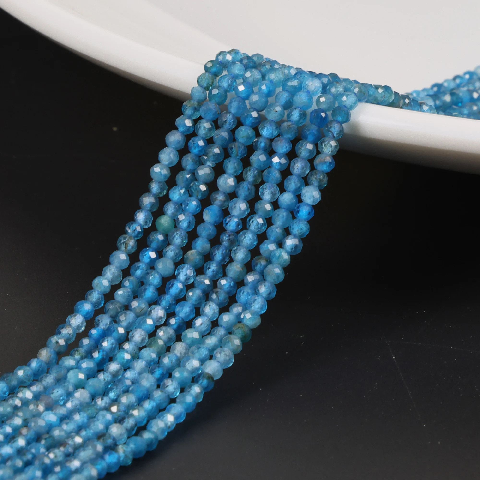

Натуральный Круглый Синий Апатит, насыщенные бусины 2 мм из драгоценных камней, для изготовления ожерелья, браслета, ювелирных изделий своими руками, 15 дюймов, нитка