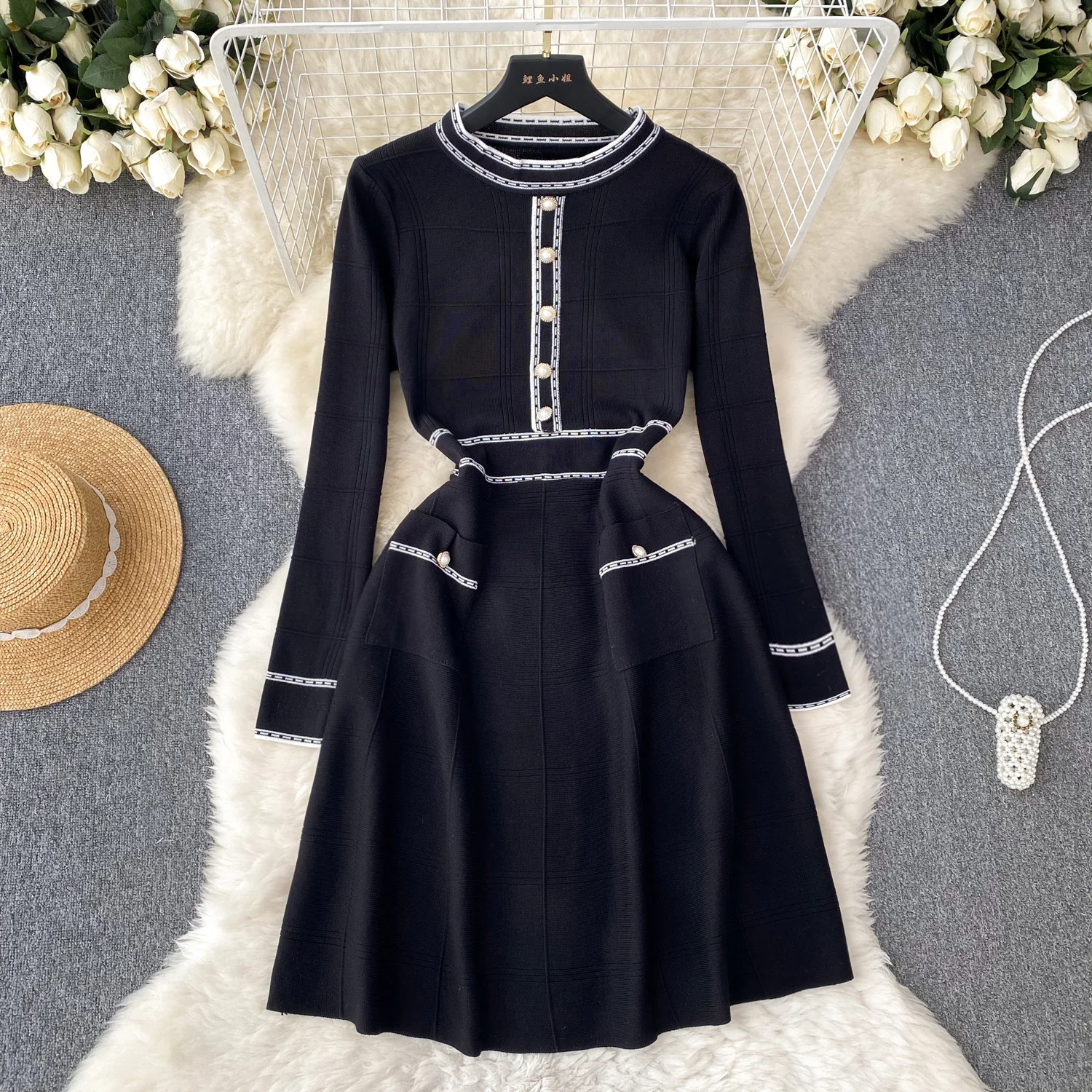 Women Chic Elegant Long Sleeve Bodycon Dress Sexy Fashion Knit Vestidos Elastic Slim Sweater Dress
Women Chic Elegant Long Sleeve Bodycon Dress Sexy Fashion Knit Vestidos Elastic Slim Sweater Dress