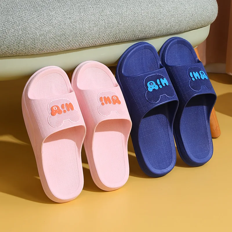 A0510 Four seasons bathroom bathing home slippers indoor fashion non-slip soft bottom hotel home couple cute women's slippers
A0510 Four seasons bathroom bathing home slippers indoor fashion non-slip soft bottom hotel home couple cute women's slippers
