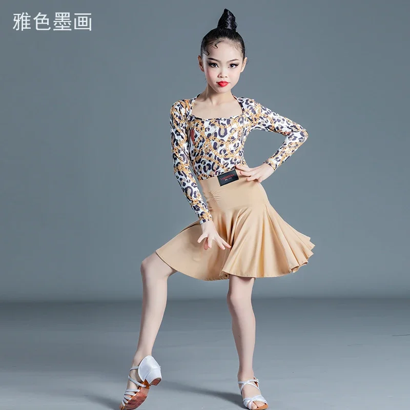Girls' spring and summer Latin dance dress long sleeve training dress children's separate suspender practice dress professional
Girls' spring and summer Latin dance dress long sleeve training dress children's separate suspender practice dress professional