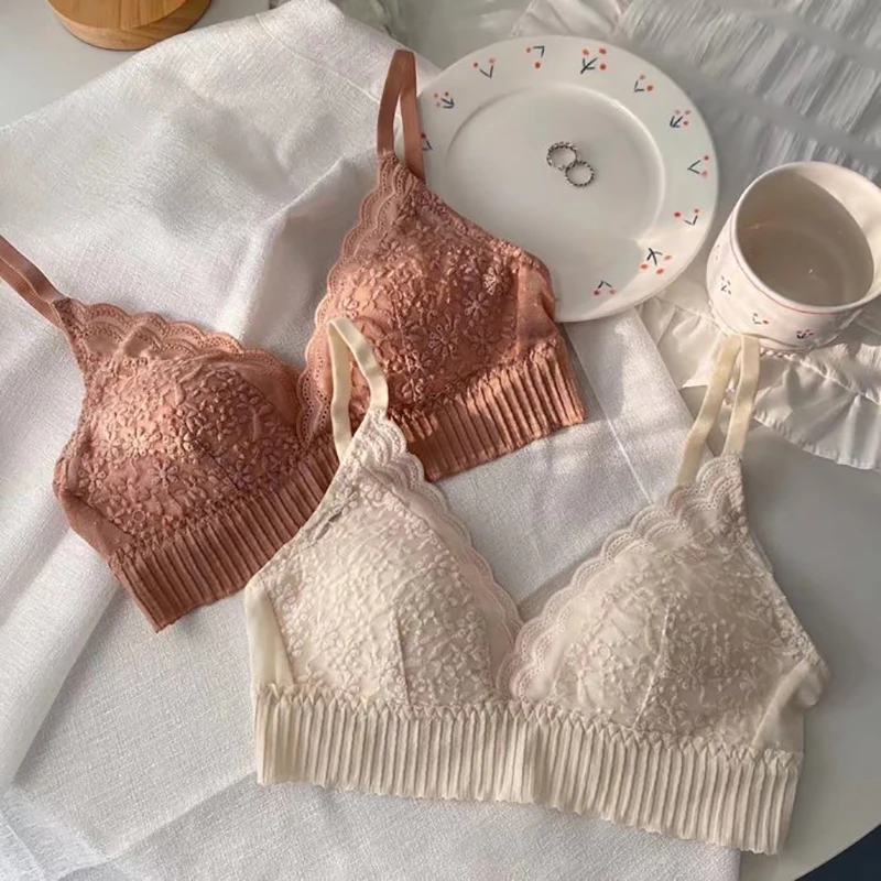 Lace Bras for Women Sexy Female Lingerie Backless Brassiere Breathable Bralette Underwear Push Up Wireless Solid Color Sexy Bra
Lace Bras for Women Sexy Female Lingerie Backless Brassiere Breathable Bralette Underwear Push Up Wireless Solid Color Sexy Bra