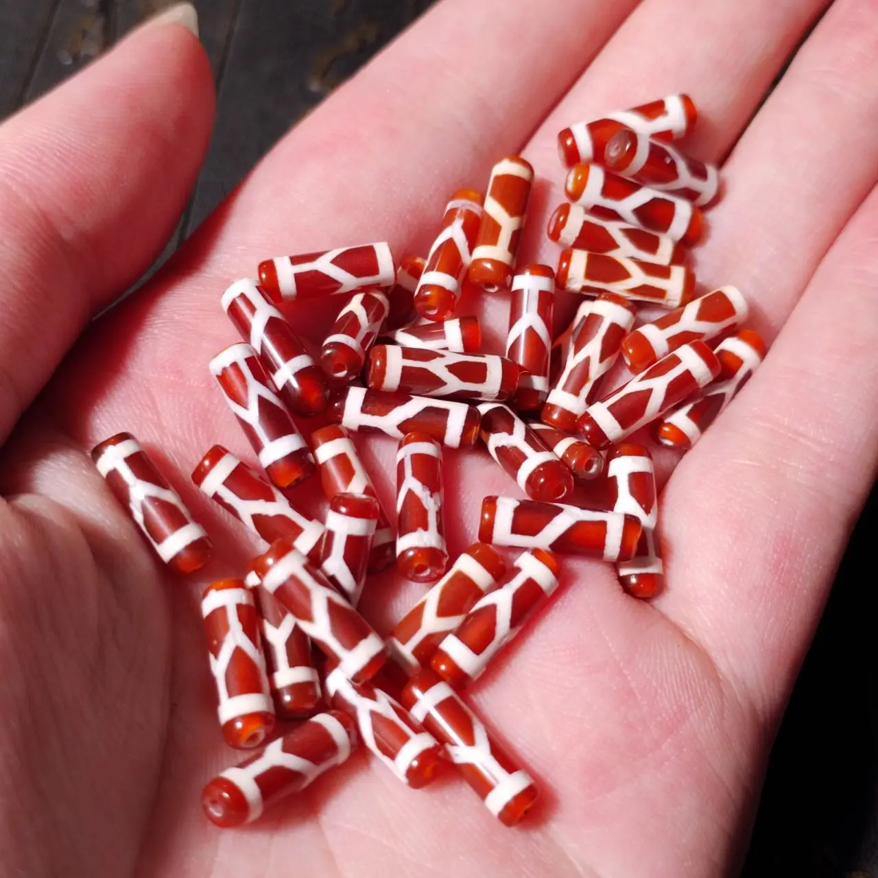 Tibet Natural Agate Dzi13mm Red Longevity Turtle Shell Sky Bead Necklace Pendant DIY Bead Accessories 10/pack
Tibet Natural Agate Dzi13mm Red Longevity Turtle Shell Sky Bead Necklace Pendant DIY Bead Accessories 10/pack
