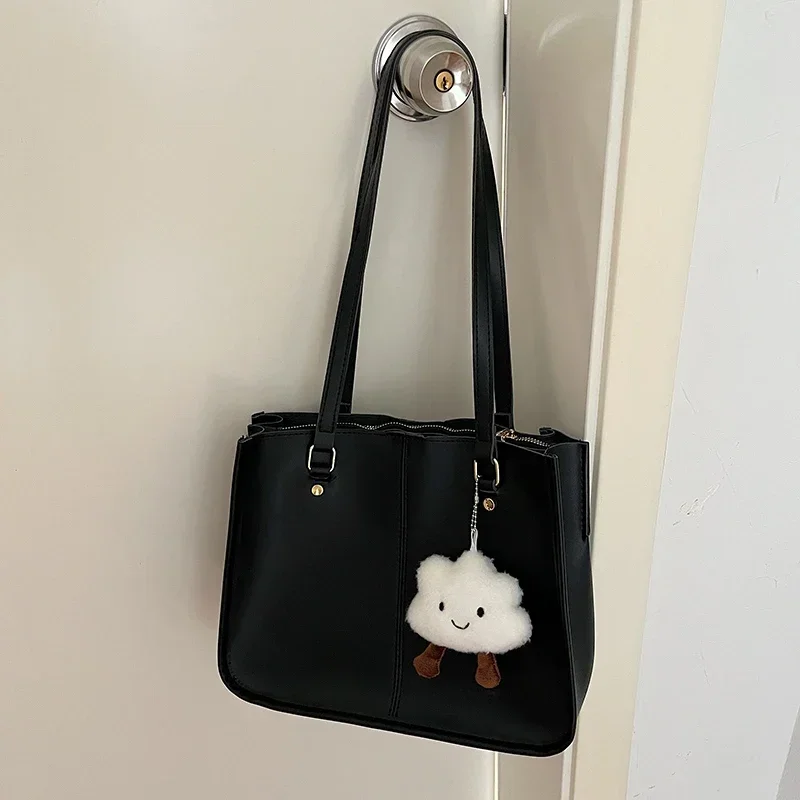 PU Top-Handle Bags Zipper Women's Bags on Sale 2024 High Quality Solid Shoulder Bags Sewing Thread Handbag Casual Tote Bolso
PU Top-Handle Bags Zipper Women's Bags on Sale 2024 High Quality Solid Shoulder Bags Sewing Thread Handbag Casual Tote Bolso