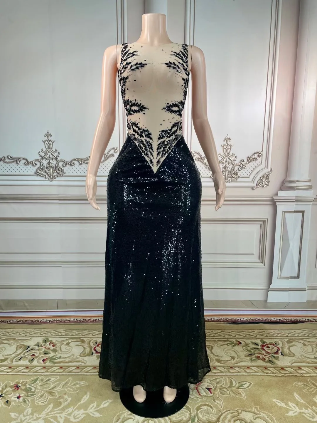 Nude Shining Rhinestones Sleeveless Sexy Gauze Long Black Dress For Women Evening Celebrity Clothing Party Birthday Wears
Nude Shining Rhinestones Sleeveless Sexy Gauze Long Black Dress For Women Evening Celebrity Clothing Party Birthday Wears