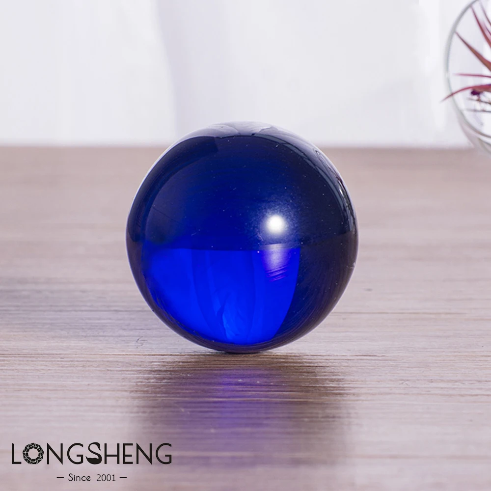 Hot Sell 50MM Magic Natural Crystal Ball Quartz Feng Shui Photography Glass Crystals Craft Travel Take Pictures Decorative Balls
Hot Sell 50MM Magic Natural Crystal Ball Quartz Feng Shui Photography Glass Crystals Craft Travel Take Pictures Decorative Balls