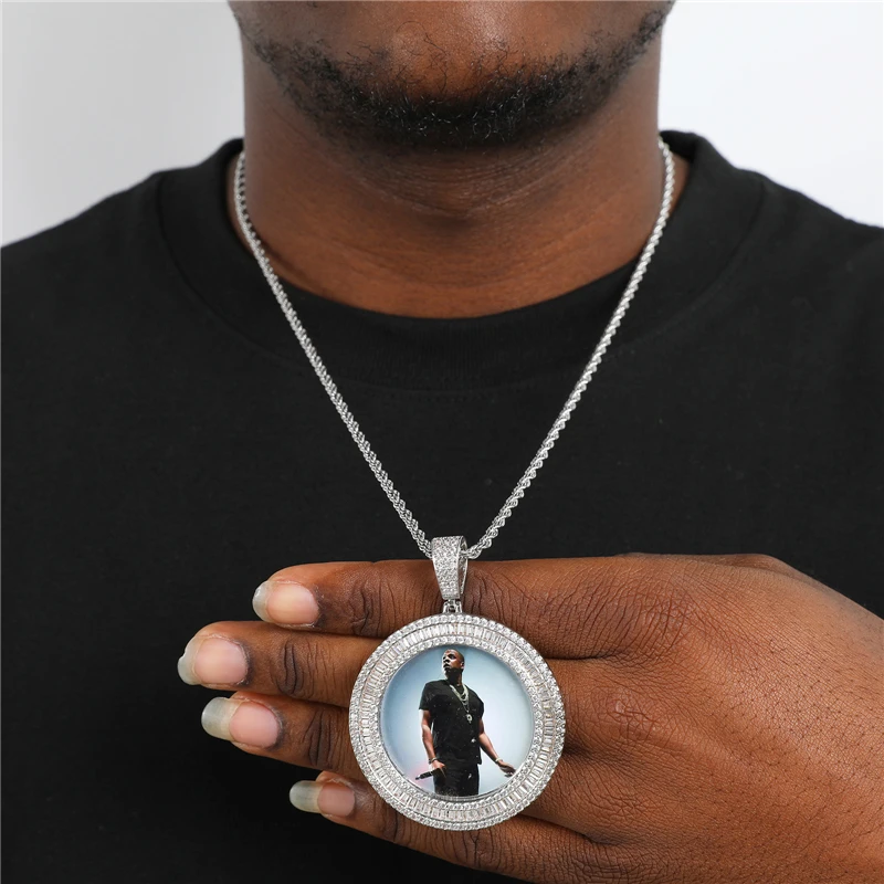 

Custom Photo Memory Medallions Circle Pendant Necklace With Rope Chain Hip Hop Jewelry Personalized Cubic Zircon Chains Gift