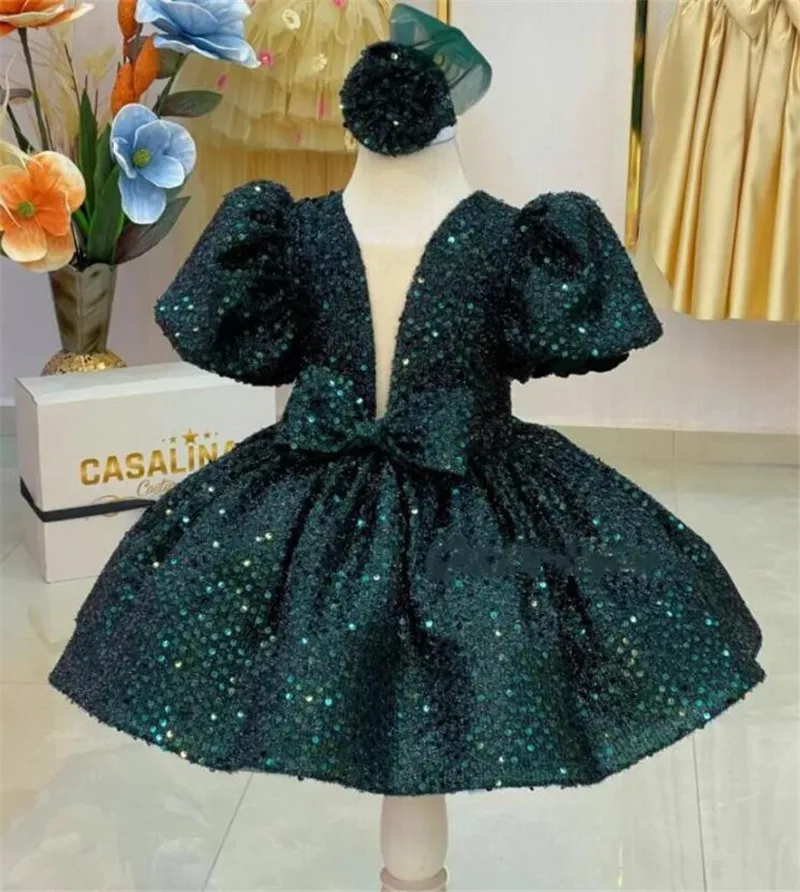 

Lovely Emerald Green Baby Girl Dress V Neck Short Sleeve Princess Birthday Dress Tutu Cupcake Fluffy Girls Dresses with Bow