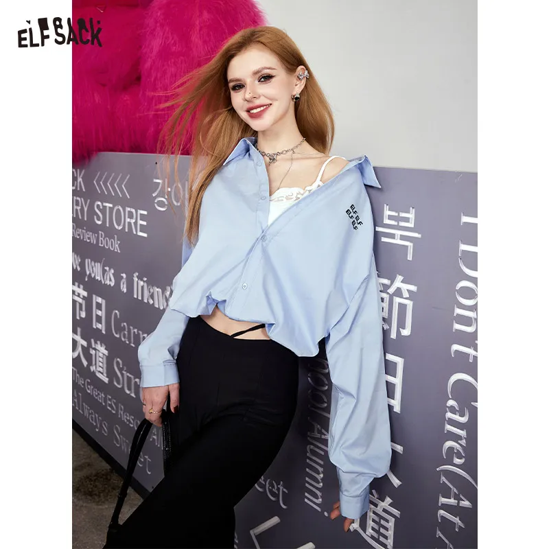 

ELFSACK Letter Embroidery Waistband Blue Shirt for Women's 2024 Early Spring New Design Sense Small Shirt