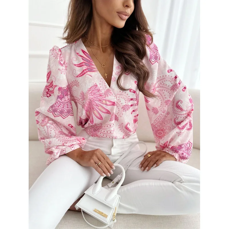 2024 Spring Women's Top Print V-neck Lantern Sleeve Loose Casual Tops Female New Elegant Office Fashion Ladies Clothes
2024 Spring Women's Top Print V-neck Lantern Sleeve Loose Casual Tops Female New Elegant Office Fashion Ladies Clothes
