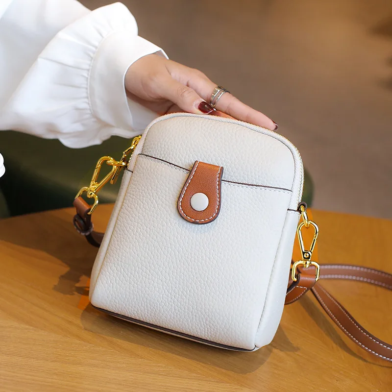 Small Bags for Women Genuine Leather Women's Bags Mobile Phone Bags Popular Fashion Top Layer Cowhide Crossbody Bags Trendy Mini
Small Bags for Women Genuine Leather Women's Bags Mobile Phone Bags Popular Fashion Top Layer Cowhide Crossbody Bags Trendy Mini