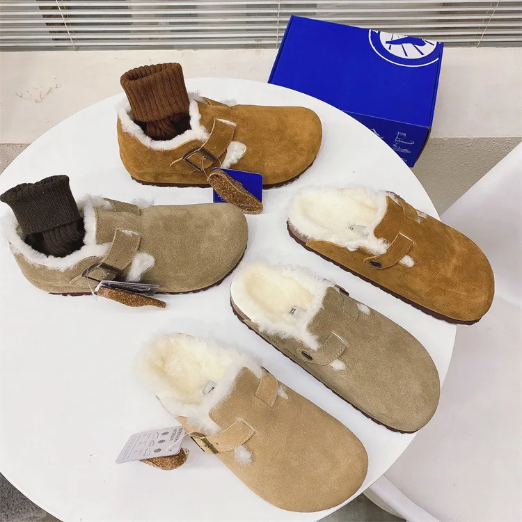 UVRCOS Newest Women Leather Fur Flat Shoes Round Toe Confortable Flats Soft Sole Winter Slippers Black Brown
UVRCOS Newest Women Leather Fur Flat Shoes Round Toe Confortable Flats Soft Sole Winter Slippers Black Brown