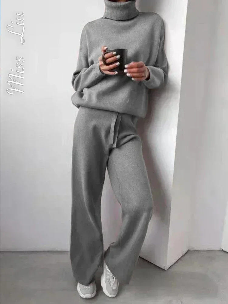 Two Piece Set Women Outfit 2023 Business Casual High Neck Long Sleeve Temperament Splicing Pant Setsf or Women 2 Pieces
Two Piece Set Women Outfit 2023 Business Casual High Neck Long Sleeve Temperament Splicing Pant Setsf or Women 2 Pieces