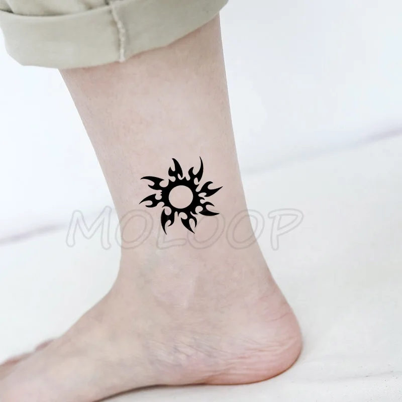 Waterproof Temporary Tattoo Stickers Black Arm Sun Totem Tattoo Small Size Tatto Flash Tatoo Fake Tattoos for Man Girl Women
Waterproof Temporary Tattoo Stickers Black Arm Sun Totem Tattoo Small Size Tatto Flash Tatoo Fake Tattoos for Man Girl Women