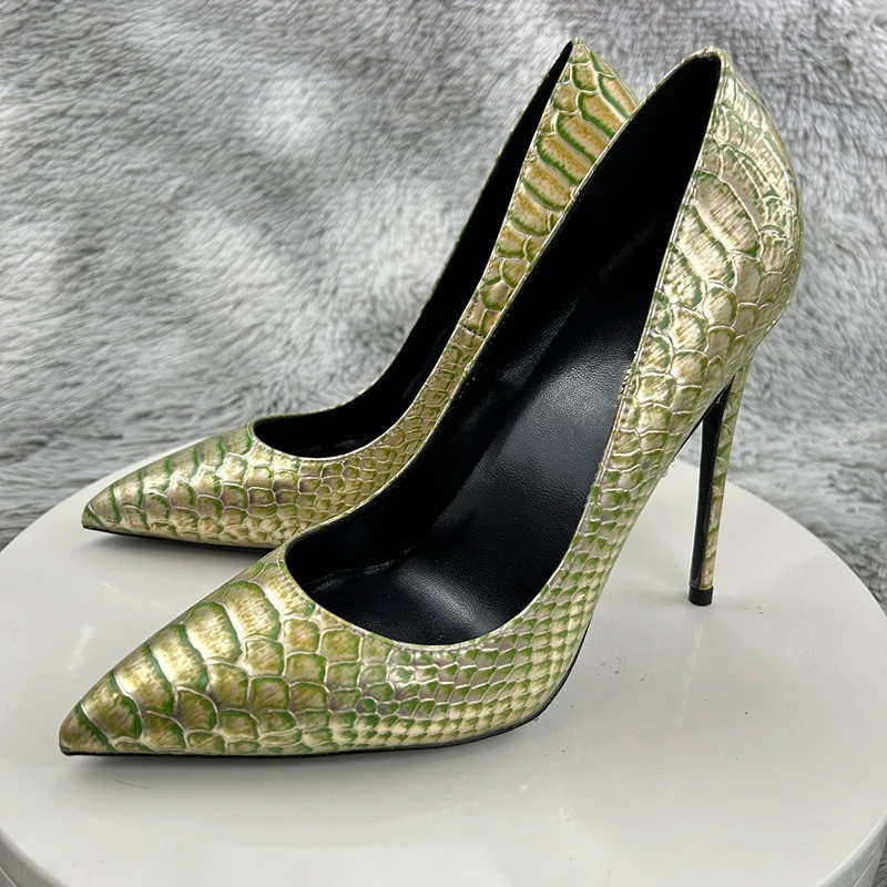 Serpentine decoration 12cm 10cm 8cm 6cm high heels pointed toe plus size 46 slip on classic handmade lady pumps QP226 ROVICIYA
Serpentine decoration 12cm 10cm 8cm 6cm high heels pointed toe plus size 46 slip on classic handmade lady pumps QP226 ROVICIYA