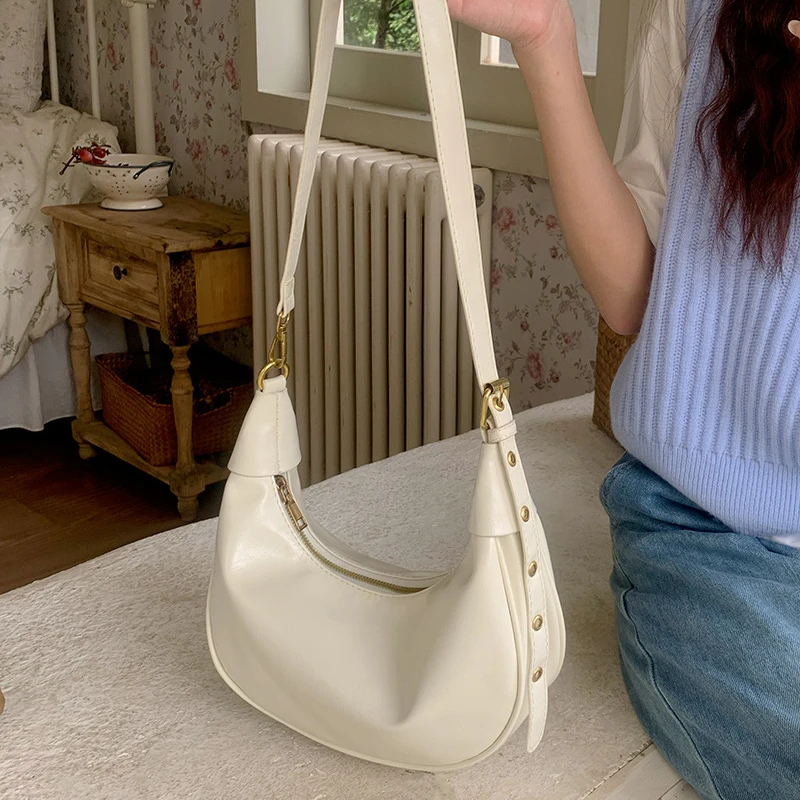 Vintage Women's Pu Leather Messenger Bag Solid Color Ladies Hobos Shoulder Bags Simple Fashion Female Girls Daily Purse Handbags
Vintage Women's Pu Leather Messenger Bag Solid Color Ladies Hobos Shoulder Bags Simple Fashion Female Girls Daily Purse Handbags