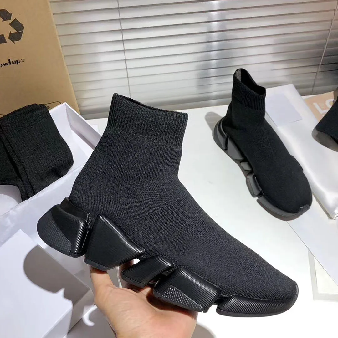 Men Women Designer socks Casual shoes 2023 Platform shiny knit trainer runner sneaker sock shoes womens Sneakers speeds booties
Men Women Designer socks Casual shoes 2023 Platform shiny knit trainer runner sneaker sock shoes womens Sneakers speeds booties