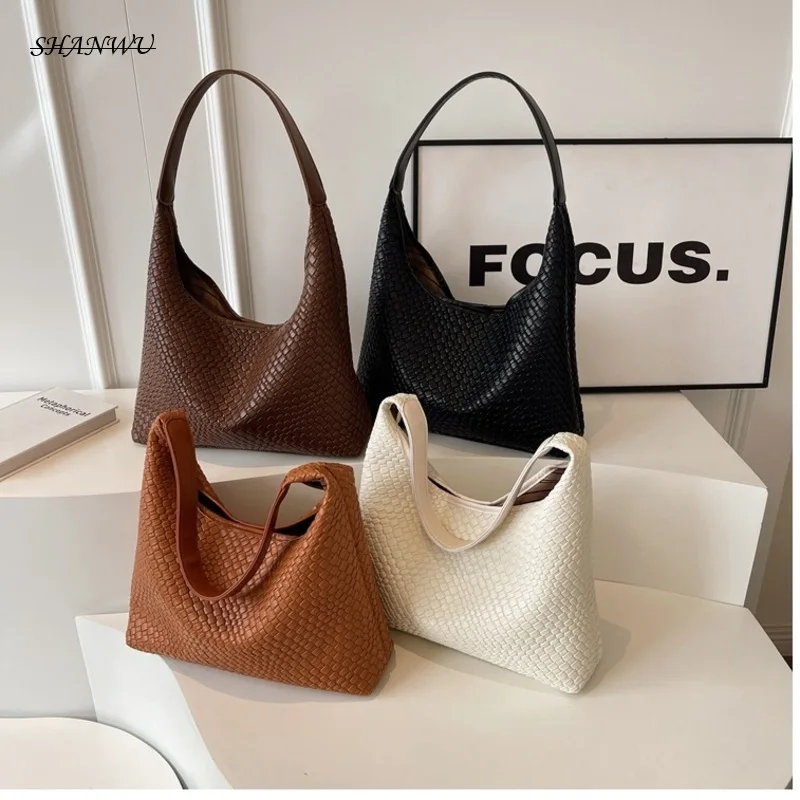 

Women's Tote Bag 2024 New High end Niche Weaving Fashion Shoulder Bag Commuting Large Capacity Fashion Simple Solid Color Bag