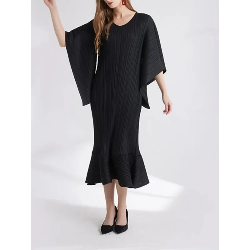 GGHK Miyake Pleated Fishtail Design Dress Women O Neck Solid Color Casual Loose Large Size Dresses Autumn Fashion Female New
GGHK Miyake Pleated Fishtail Design Dress Women O Neck Solid Color Casual Loose Large Size Dresses Autumn Fashion Female New