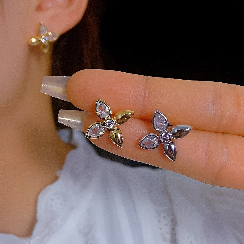 

Gold Plated Fashion Statement Flower Studs Earings for Women Summer Sweet Simple Temperament Cubic Zirconi Ear Jewelry