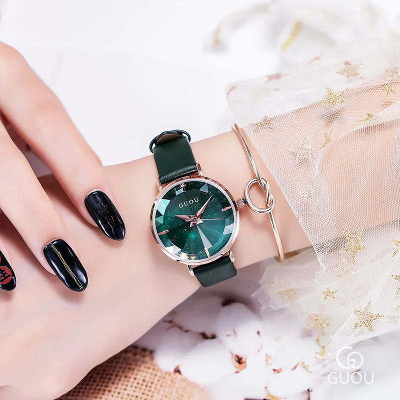 Fashion Round Quartz Glass Dial Casual Wrist Watches Leather Strap Fashionable Clock Waterproof Wristwatch for Women
Fashion Round Quartz Glass Dial Casual Wrist Watches Leather Strap Fashionable Clock Waterproof Wristwatch for Women