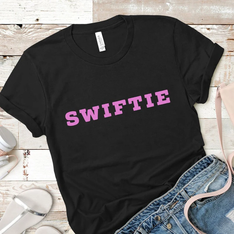 T Shirt Women T-shirt Hip Hop Graphic Tee 90s Goth Shirt Oversize Tops Gothic Fashion Tshirt Cotton Tops
T Shirt Women T-shirt Hip Hop Graphic Tee 90s Goth Shirt Oversize Tops Gothic Fashion Tshirt Cotton Tops