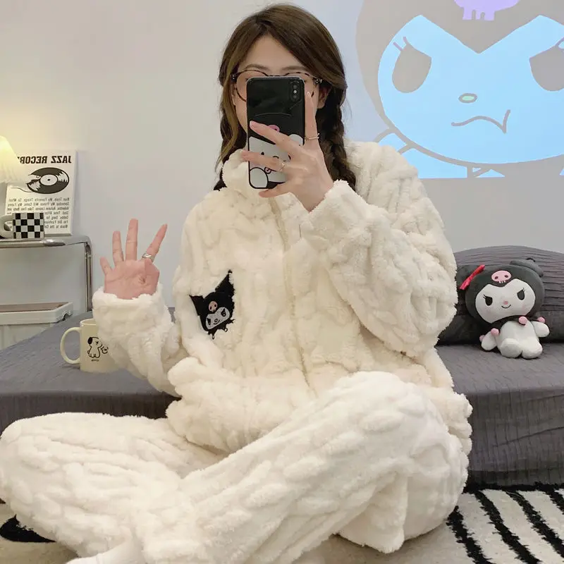 Sanrio Pompom Purin Cinnamoroll pajamas for women autumn and winter 2024 new Kuromi zipper home wear set can be worn outside
Sanrio Pompom Purin Cinnamoroll pajamas for women autumn and winter 2024 new Kuromi zipper home wear set can be worn outside