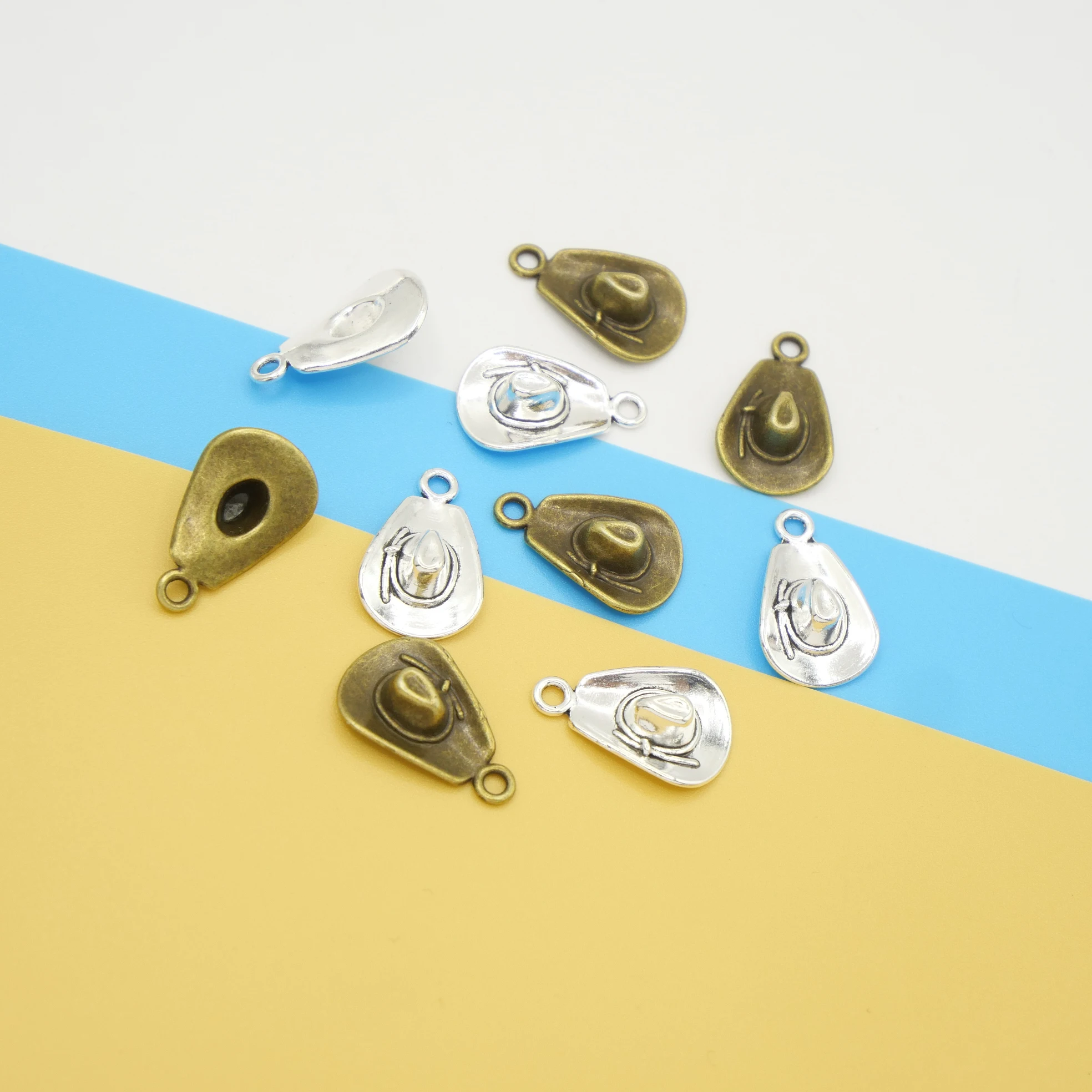 Vintage 25 pcs Cowboy Hat Pendants Fit DIY Handmade Earrings Necklace Bracelet Crafts Charms Jewelry Making
Vintage 25 pcs Cowboy Hat Pendants Fit DIY Handmade Earrings Necklace Bracelet Crafts Charms Jewelry Making