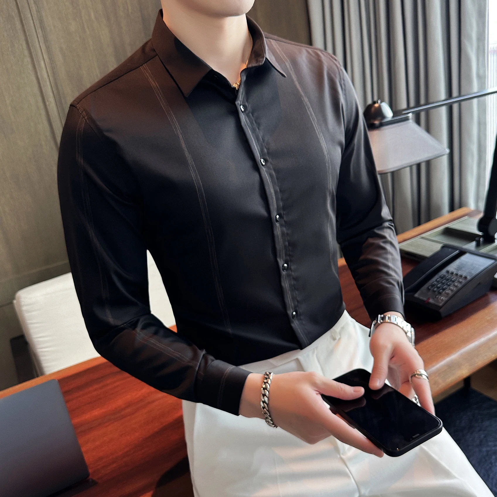 Plus Size 4XL-M Camisas De Hombre Spring Long Sleeve Striped Shirts For Men Clothing 2023 Business Formal Wear Slim Fit Tuxedo
Plus Size 4XL-M Camisas De Hombre Spring Long Sleeve Striped Shirts For Men Clothing 2023 Business Formal Wear Slim Fit Tuxedo