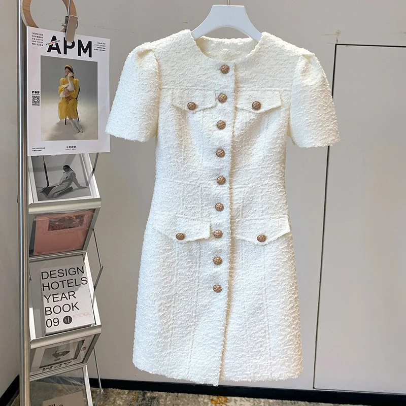 French 23 Autumn New Dress Women's Summer Sense Heavy Work Beaded Celebrity Temperament Small Fragrance White Dress
French 23 Autumn New Dress Women's Summer Sense Heavy Work Beaded Celebrity Temperament Small Fragrance White Dress