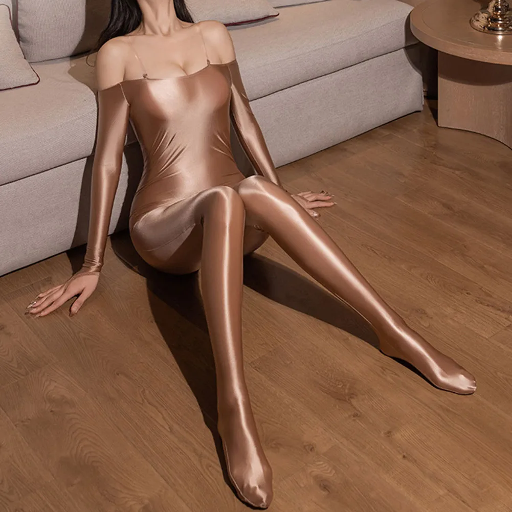 Women Sexy Tight Shiny Glossy Bodysuit Transparent Straps Off The Shoulder Jumpsuit Solid Color Long Sleeve Leotard Erotic Wear
Women Sexy Tight Shiny Glossy Bodysuit Transparent Straps Off The Shoulder Jumpsuit Solid Color Long Sleeve Leotard Erotic Wear