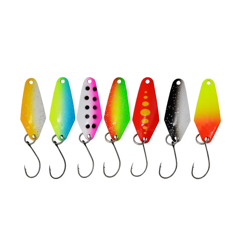 Luya Baits glitter foreign trade export colored spoon shape 2.3g horsemouth trout
Luya Baits glitter foreign trade export colored spoon shape 2.3g horsemouth trout